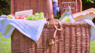 Picnic Basket Marston Green: Enhancing Outdoor Gatherings with Style and Convenience